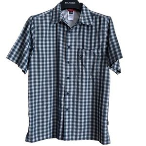 The North Face Mens shirt size small button front‎ zippered pocket
